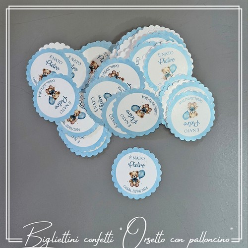 Biglietti confetti forma di - a,