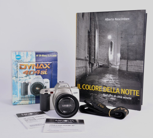 Minolta dynax 404si - minolta, con