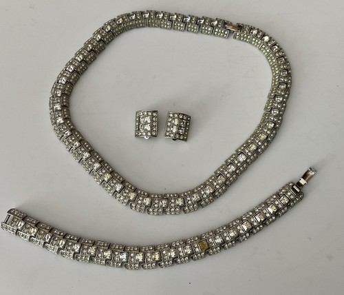 Set orecchini collana