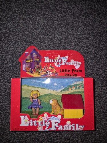 Piccola famiglia - piccola,