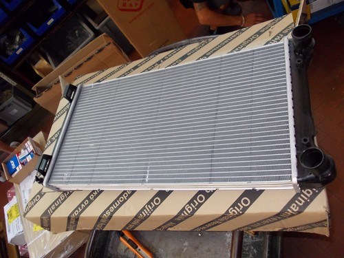 Radiatore motore fiat punto - radiatore,