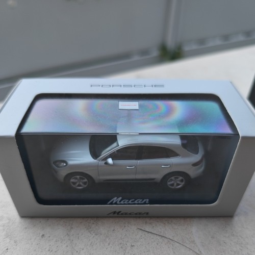 Minichamps 43 porsche - minichamps,