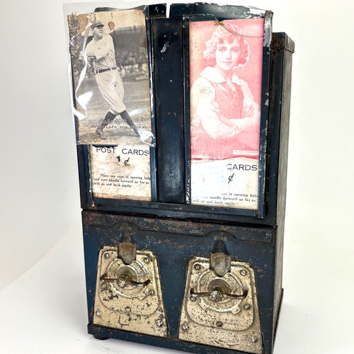 Antico distributore automatico