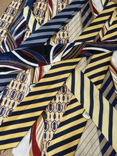 Lotto di 14 cravatte in seta