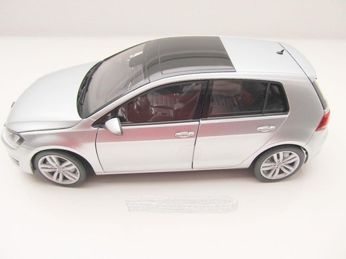 Volkswagen golf modellino - volkswagen,