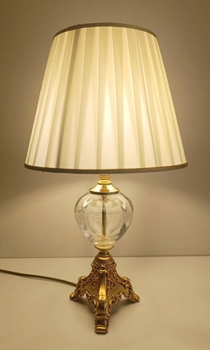 Lampada comodino elegante - da,