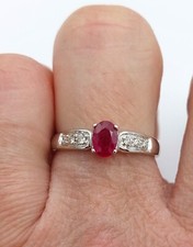 Anello da donna realizzato in