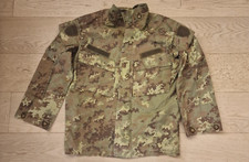 Giacca mimetica esercito italiano, taglia 50, colorazione: vegetata, anno: 2007