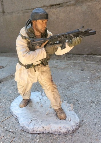Rara action figure mcfarlane - figure,