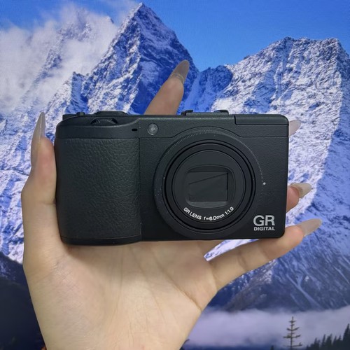 Ricoh digital iii - gr,