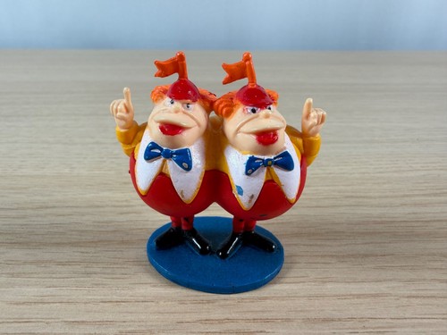 Tweedle dum dee - dum,