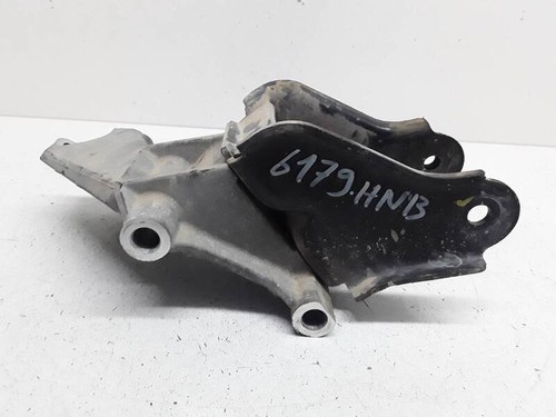 M16a supporto motore - supporto, anteriore