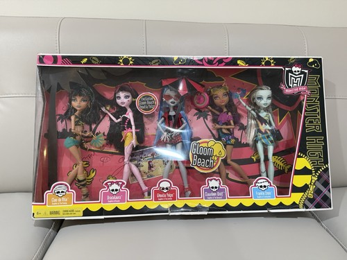 Monster high gloom beach - high,