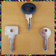 Chiavi Auto D'Epoca Vintage FIAT X 1-9  per Collezione 3 pezzi