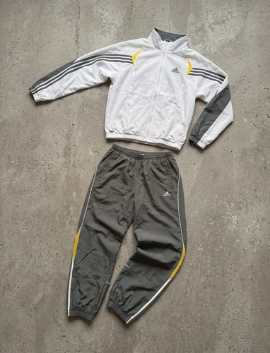 Adidas tracksuit classic fit - adidas,