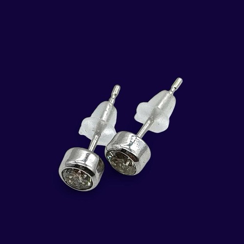 Delicato set borchie - delicato,