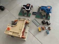 MICRO MACHINES GALOOB Lotto 7 Macchinine Mini Car + 3 Edifici - Vintage