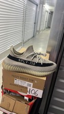 adidas Yeezy Boost 350 V2