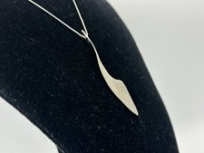 Ciondolo e collana argento