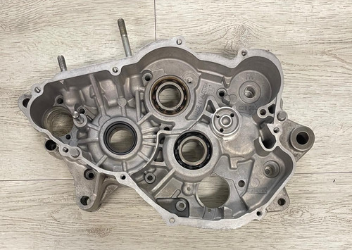 Carter motore sinistro aprilia - carter,