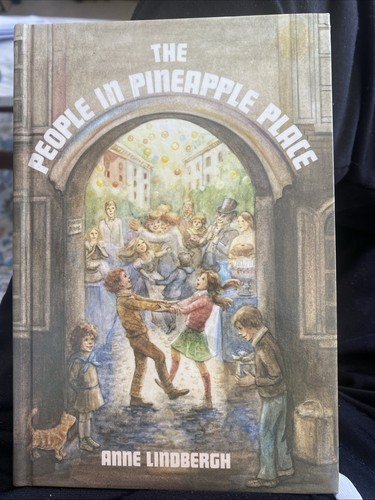 The people pineapple place - the,