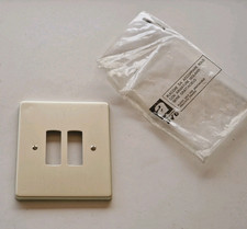 Ave placca placchetta 2 posti