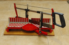 TAGLIA CORNICI MANUALE PER LISTELLI LEGNO ANGOLO TAGLIO REGOLABILE (USATA) 