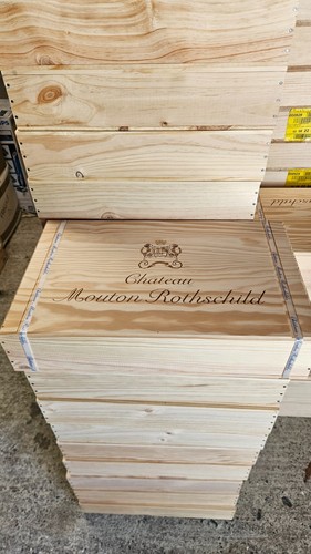 Caisse bouteilles de - 1,
