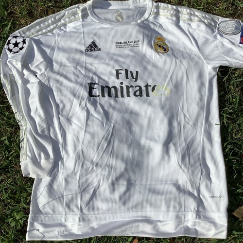 Maglia real madrid finale - madrid,