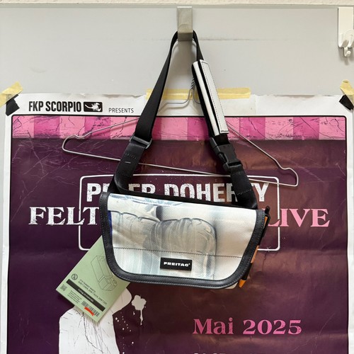 Borsa venerdì f40 - jamie, hip