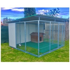 Box per Cani Coperto con Retro Coibentato Zincatura a Caldo da 300x300xh180 Cm