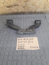 STAFFA SUPPORTO MOTORE YAMAHA