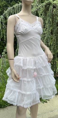 Vintage 1950 white - vintage, nylon