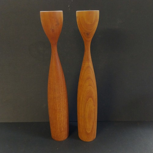 Candelabri teak design - in,