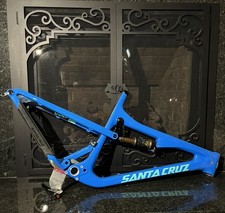 Brand New ‘16 sz. L Santa