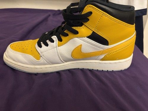 Air jordan mid university - air,