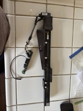 Attuatore di movimento lineare