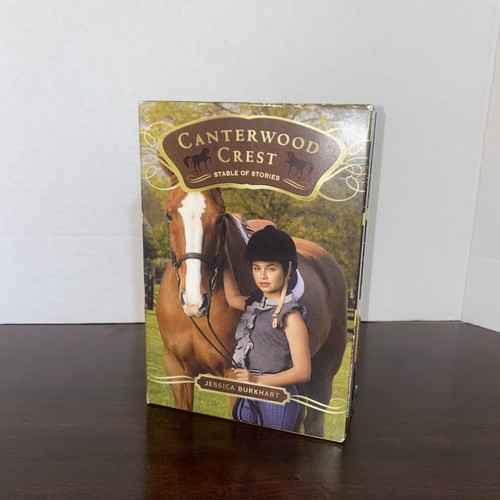 Canterwood crest stable - crest, of