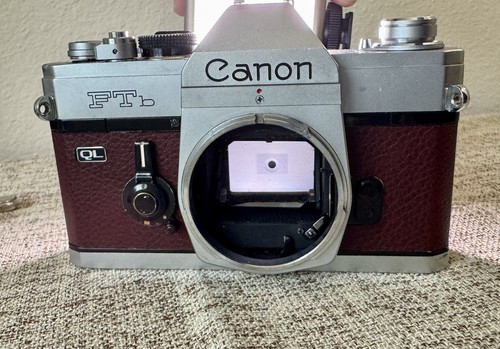 Rara fotocamera reflex canon - rara,