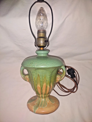 Roseville weller vintage - roseville,