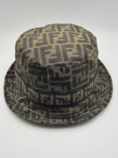 Cappello "Alla Pescatora" Fendi