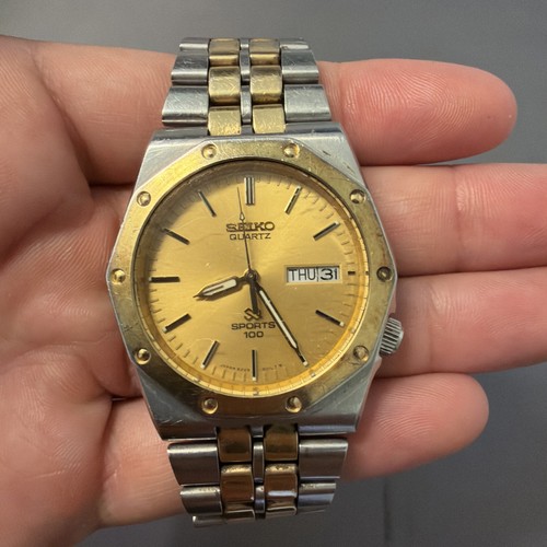 Seiko quartz sports 100 - seiko,