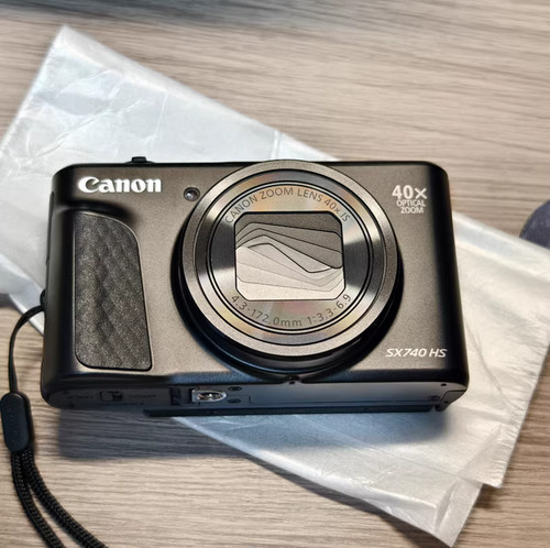Canon powershot sx740 - powershot,
