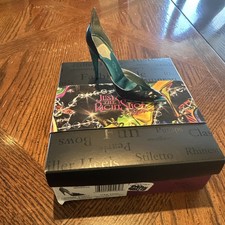 Scarpa Just the Right di Raine Pointedly Wicked 25589 Entra nelle tue fantasie