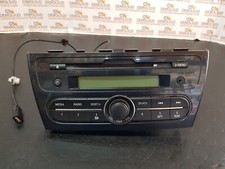 RADIO STEREO USATA ORIGINALE MITSUBISHI SPACE STAR ANNO 2017 (CODICE NON DISP.)
