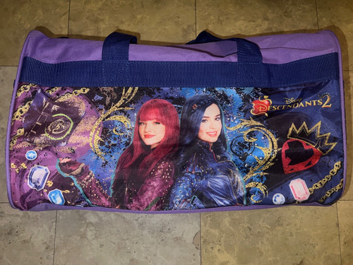 New disney descendants - descendants, 2