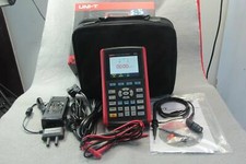 UNI-T UTD1025CL 3,5" LCD 1 ch