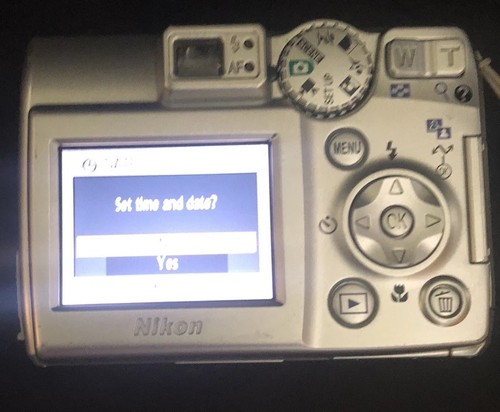 Nikon coolpix 5600 - nikon,