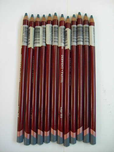 Derwent pastel pencils - 12,