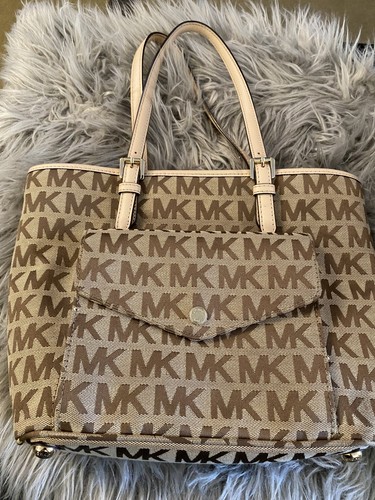 Borsa tracolla michael kors - a,